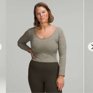 (10) Lululemon Long Sleeve Align Shirt Crop Top Heathered Rover Brown Medium